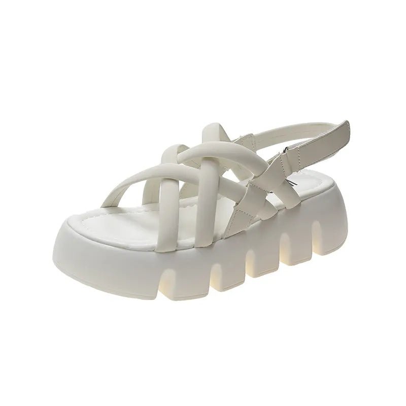 Chique de verão: Sandálias femininas de estilo aberto - Innovoda