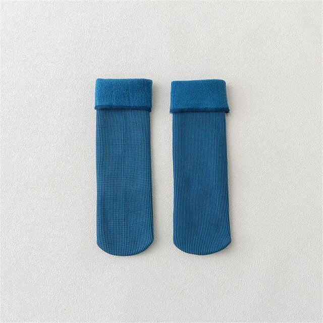 Conforto aconchegante: Meias de pelúcia sólidas e casuais para calor e estilo